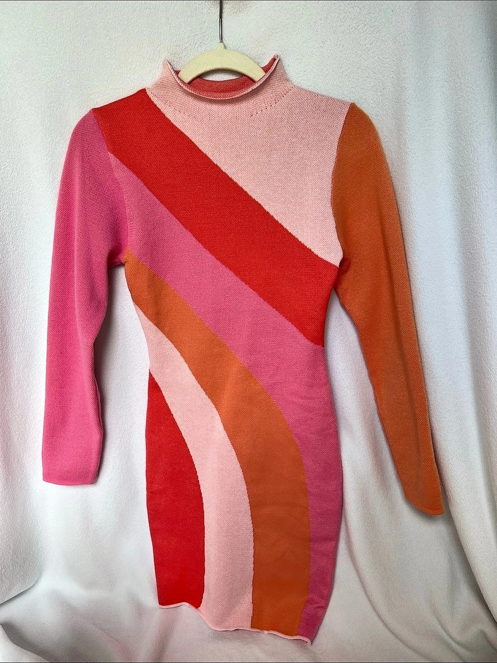 Dee Elly Color Block Mini Dress Medium Pink & Red